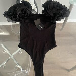 Fashion Nova Black Ruffle Sleeve Bodysuit